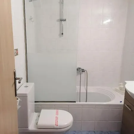 Apartment Nini's House 1 - 100m From Town Center *