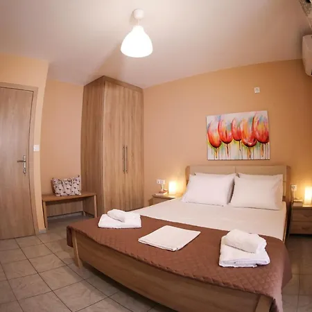 Apartment Nini's House 1 - 100m From Town Center Nydri (Lefkada)